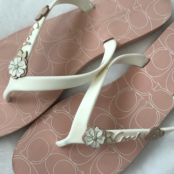 Coach Flip Flops Sandals Slippers 8 - Picture 4 of 5